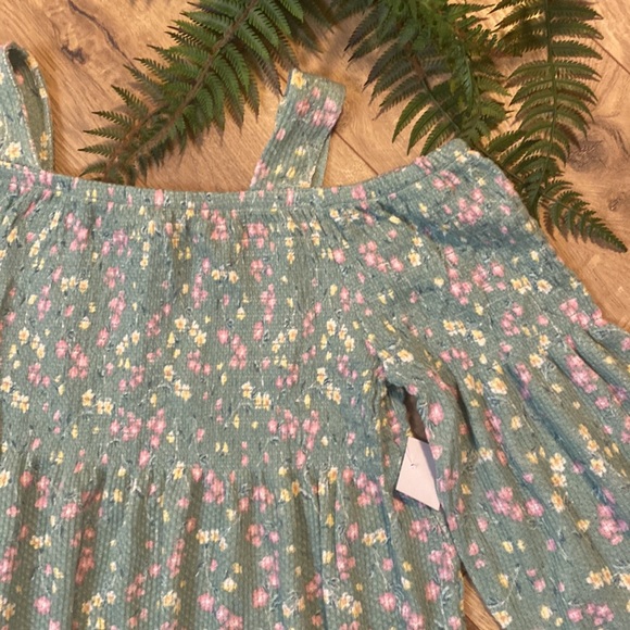 Girls Floral Cloud Chaser Top - Picture 3 of 4